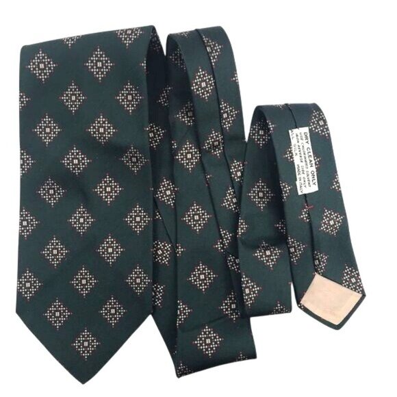 Neiman Marcus Men's Tie Silk Geometric Diamond Shape Green Tan Red 55 in - Picture 3 of 4